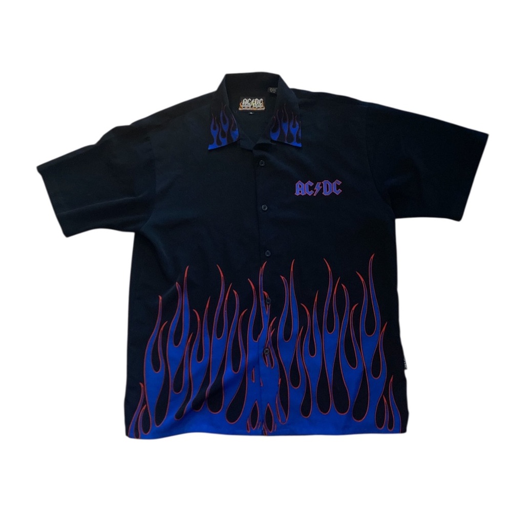 AC/DC Button Up